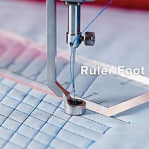 Ruler foot and ruler for Qnique or Block RockiT long-arm machines